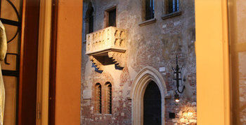 La Corte Di Giulietta Frühstückspension 3*